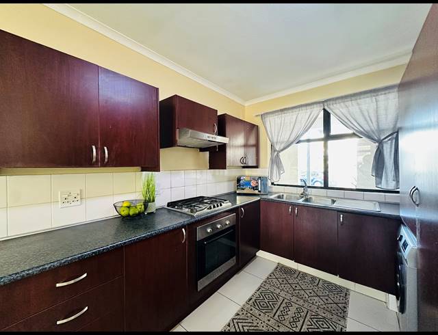 2 BEDROOM APARTMENT FOR SALE IN EVELEIGH